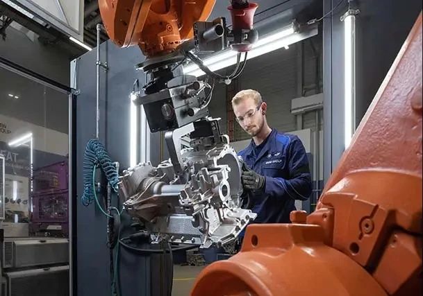 宝马集团加大电动车投资，投资2亿欧元扩大电驱铝铸件产能